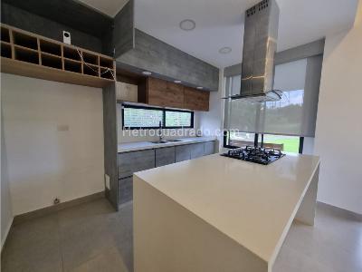 Casa de 4 alcobas en venta en El Tigre, Pereira, 300 m² · foto 7 de 18