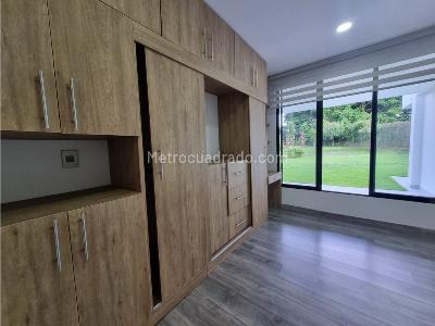 Casa de 4 alcobas en venta en El Tigre, Pereira, 300 m² · foto 10 de 18