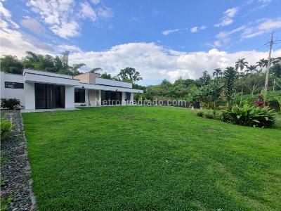 Casa de 4 alcobas en venta en El Tigre, Pereira, 300 m² · foto 16 de 18