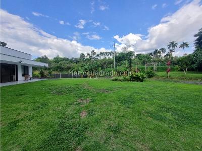 Casa de 4 alcobas en venta en El Tigre, Pereira, 300 m² · foto 17 de 18
