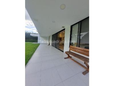 Casa de 4 alcobas en venta en El Tigre, Pereira, 300 m² · foto 18 de 18