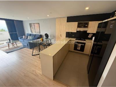 Apartaestudio en venta en El Poblado, Medellín, 76 m² · foto 2 de 20