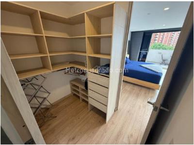 Apartaestudio en venta en El Poblado, Medellín, 76 m² · foto 10 de 17