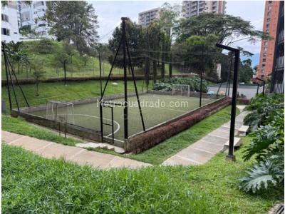 Apartaestudio en venta en El Poblado, Medellín, 76 m² · foto 17 de 17