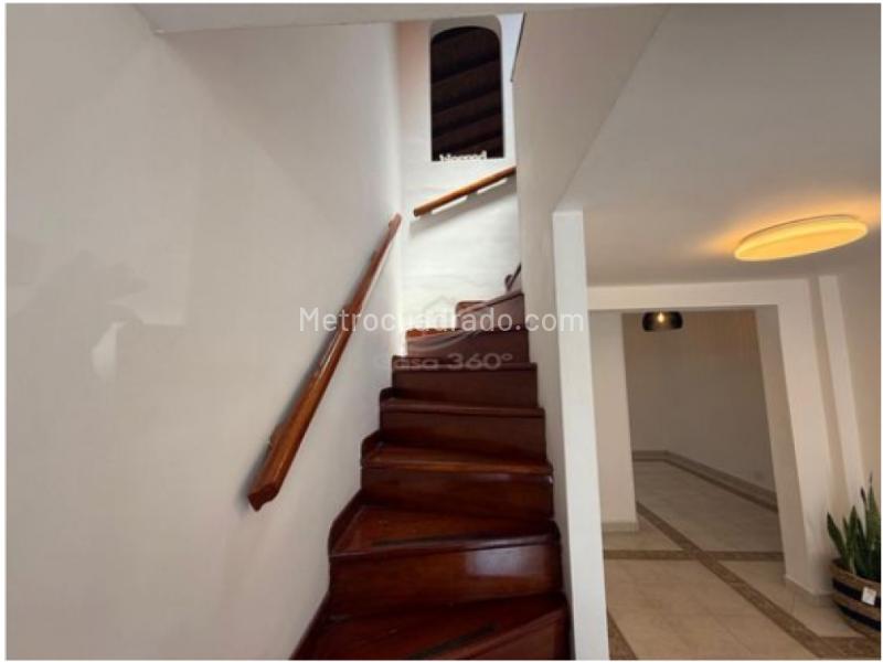 Remodeled 4BR House with Patio in Loma Del Indio - 7