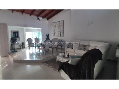 Casa en venta en El Recreo, Montería · foto 2 de 15
