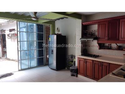 Casa en venta en Los Alamos, Montería · foto 8 de 16