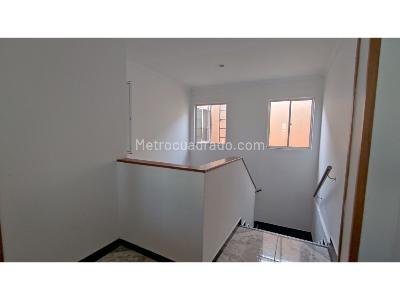 Apartamento en venta en Chuchurubi, Montería · foto 3 de 13