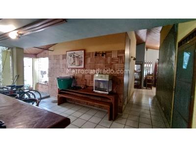 Casa en venta en Centro, Montería · foto 11 de 20