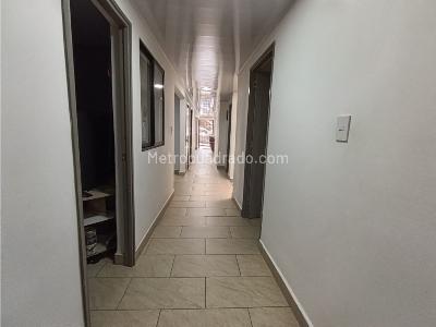 Casa de 3 alcobas en venta en Aranjuez, Medellín, 130 m² · foto 7 de 20