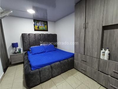 Casa de 3 alcobas en venta en Aranjuez, Medellín, 130 m² · foto 13 de 20