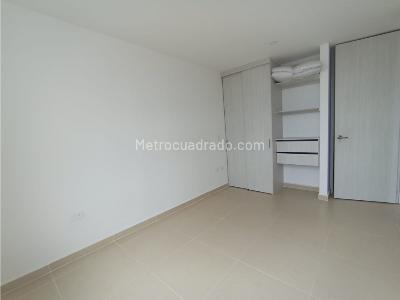 Apartamento en venta en Anillo Vial, Villavicencio · foto 7 de 15