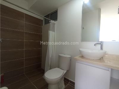Apartamento en venta en Anillo Vial, Villavicencio · foto 8 de 15