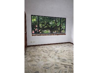 Casa de 4 alcobas en venta en Tequendama, Cali, 117 m² · foto 6 de 19