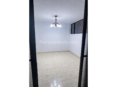 Casa de 4 alcobas en venta en Tequendama, Cali, 117 m² · foto 10 de 19