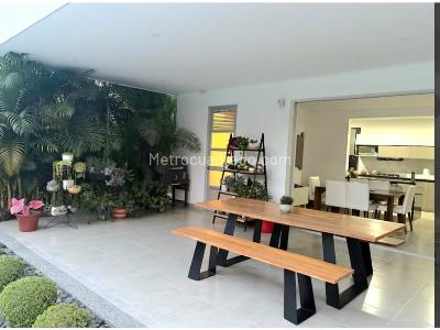 Casa en venta en Pueblito Cafetero, Pereira · foto 2 de 7