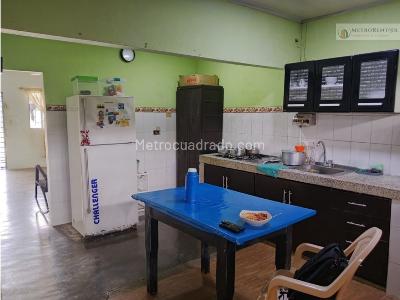 Casa en venta en Los Cedros, Montería · foto 3 de 9