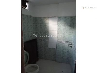 Casa en venta en Rosales De Tacasuan, Montería · foto 2 de 9
