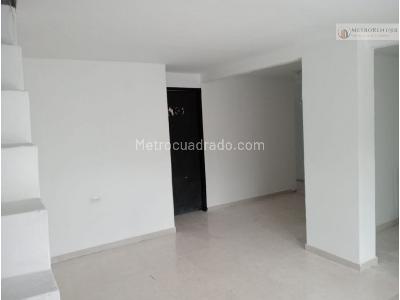 Casa en venta en Rosales De Tacasuan, Montería · foto 3 de 9