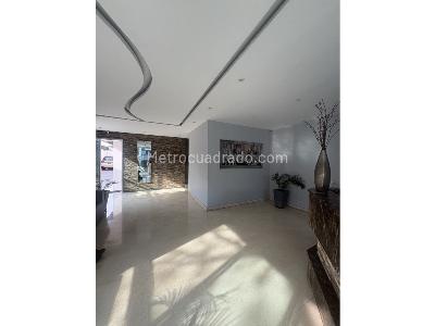 Apartamento de 5 alcobas en venta en Altos De Riomar, Barranquilla, 276 m² · foto 2 de 20
