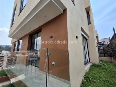 Casa de 4 alcobas en venta en La Villita, Tunja, 260 m² · foto 13 de 20