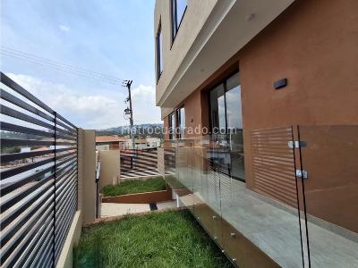 Casa de 4 alcobas en venta en La Villita, Tunja, 260 m² · foto 14 de 20