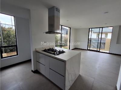 Casa de 4 alcobas en venta en La Villita, Tunja, 260 m² · foto 20 de 20