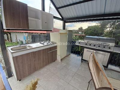 Casa de 5 alcobas en venta en El Caimo, Armenia, 900 m² · foto 13 de 20