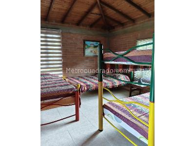 Casa de 5 alcobas en venta en El Caimo, Armenia, 900 m² · foto 20 de 20