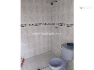 Apartamento en venta en P5, Montería · foto 3 de 10