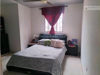 Casa en venta en Urb, Montería · foto 3 de 18