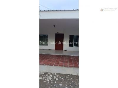 Casa en venta en Urb, Montería · foto 2 de 14