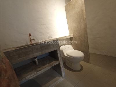 Casa de 2 alcobas en venta en Centro, Villavicencio, 174 m² · foto 2 de 13