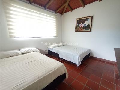 Casa de 5 alcobas en venta en Balmoral, Villavicencio, 650 m² · foto 3 de 20