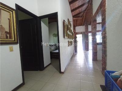 Casa de 5 alcobas en venta en Balmoral, Villavicencio, 650 m² · foto 15 de 20