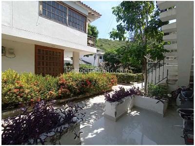 Casa en venta en Rodadero Sur, Santa Marta · foto 3 de 20