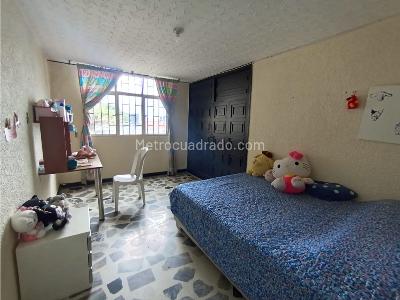 Apartamento en venta en Galan, Villavicencio · foto 9 de 14