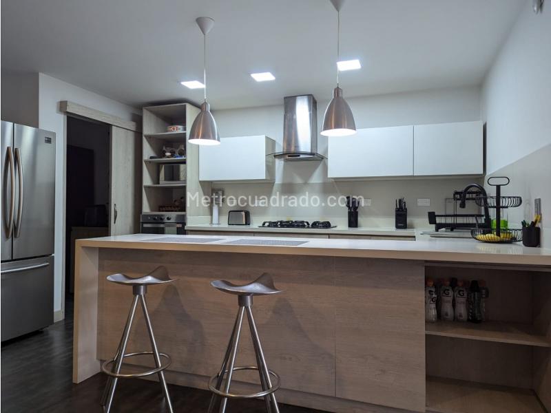 Apartamento en Venta, Poblado, Medellín - Widok 2