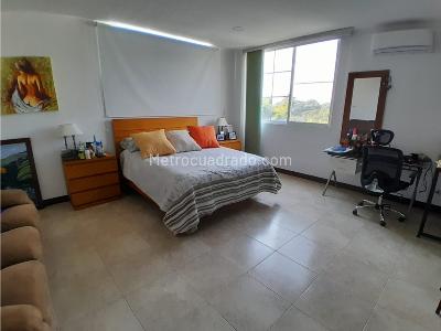 Casa de 4 alcobas en venta en Cerritos, Pereira, 400 m² · foto 8 de 17