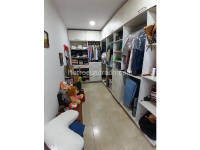 Casa de 4 alcobas en venta en Cerritos, Pereira, 400 m² · foto 9 de 17