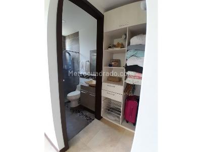 Casa de 4 alcobas en venta en Cerritos, Pereira, 400 m² · foto 12 de 17