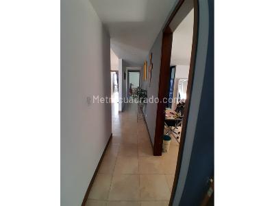 Casa de 4 alcobas en venta en Cerritos, Pereira, 400 m² · foto 14 de 17