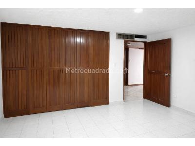Apartamento en venta en San Fernando, Cali · foto 8 de 19