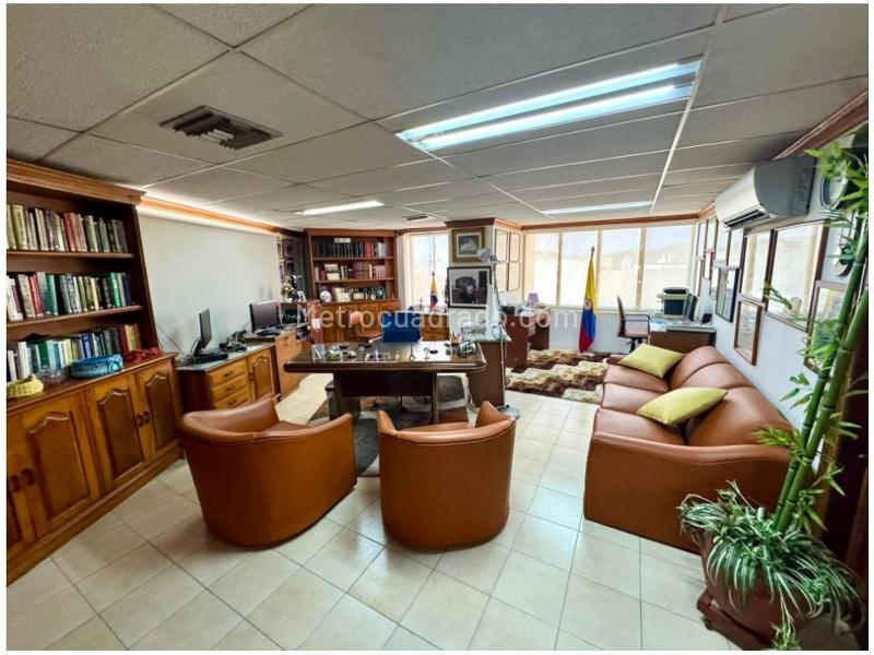 Oficina en Arriendo, Centro Historico, Santa Marta - Más