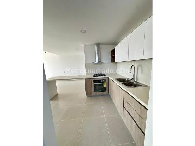 Apartamento de 3 alcobas en venta en Bavaria, Santa Marta, 123 m² · foto 4 de 20