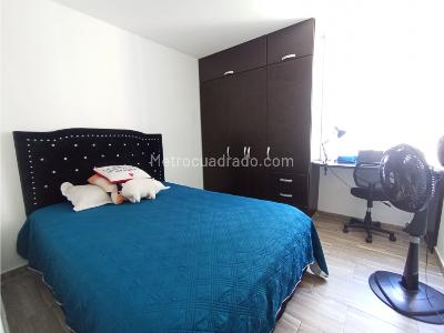 Apartamento de 2 alcobas en venta en Via Catama, Villavicencio, 51 m² · foto 9 de 20