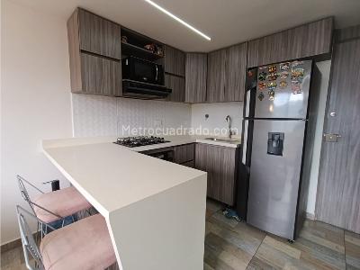 Apartamento de 2 alcobas en venta en La Gabriela, Bello, 62 m² · foto 8 de 20