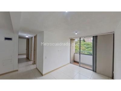 Apartamento de 3 alcobas en venta en Cabañas, Bello, 56 m² · foto 3 de 20