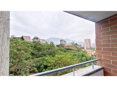 Apartamento de 3 alcobas en venta en Cabañas, Bello, 56 m² · foto 10 de 20