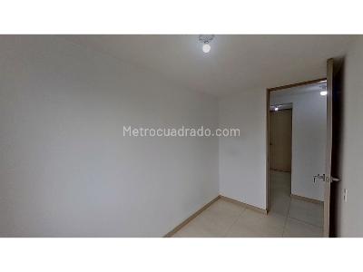 Apartamento de 3 alcobas en venta en Cabañas, Bello, 56 m² · foto 12 de 20